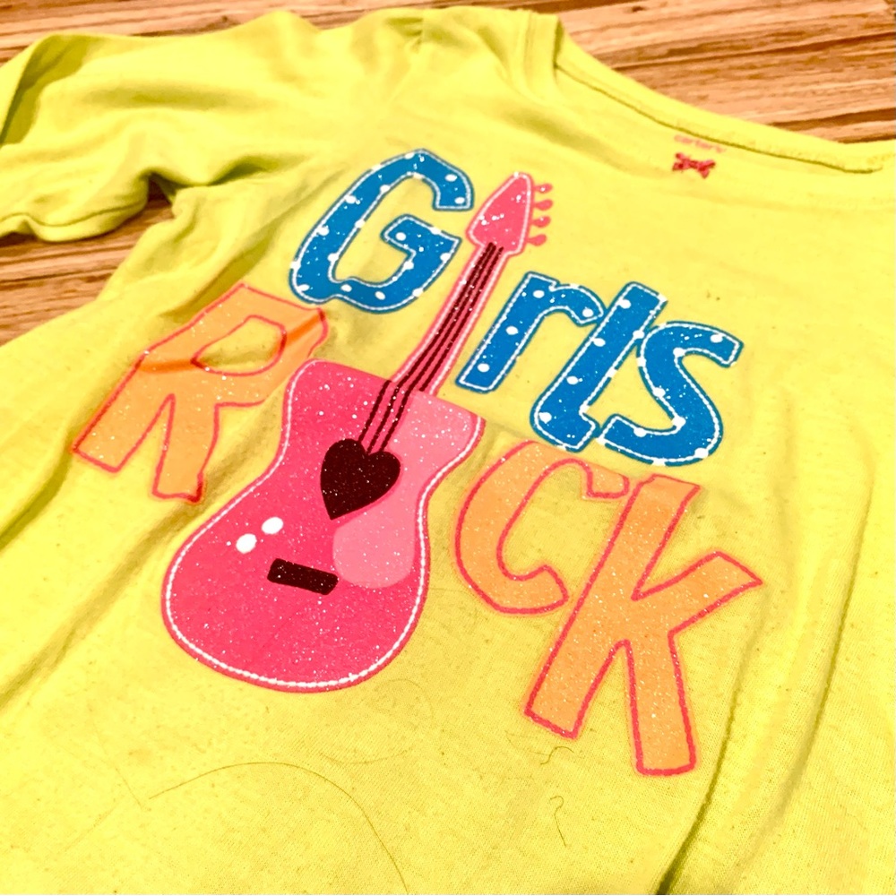 Carters Girls Rock pajamas - Picture 2 of 6